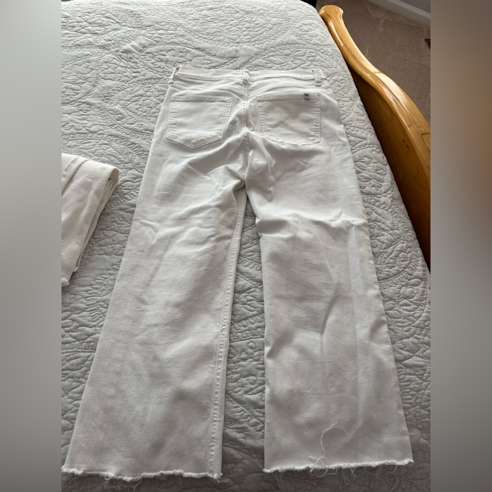 Sneak Peek Women's Cropped Flare White Jeans